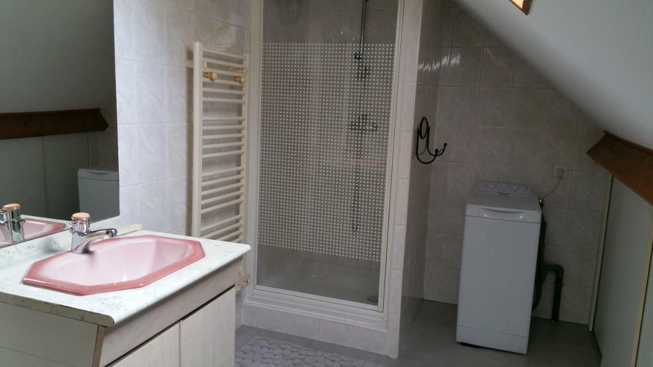Le Mas Des Loups Arpajon Exterior photo